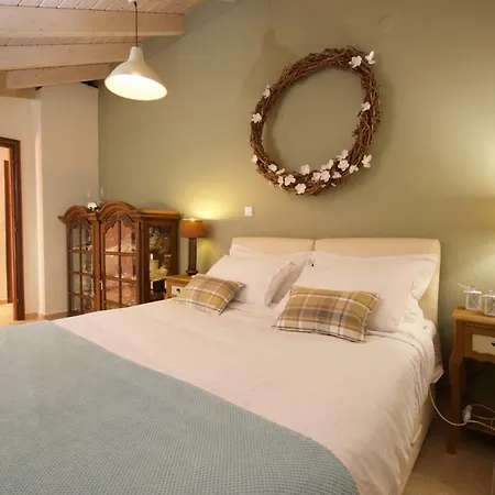 Vinieris Villas - Absolute View