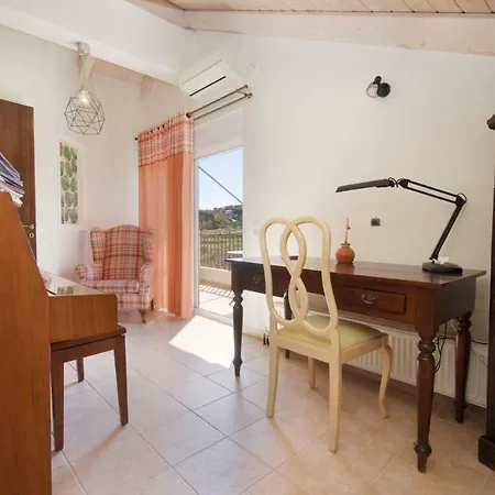Vinieris Villas - Absolute View Apartament